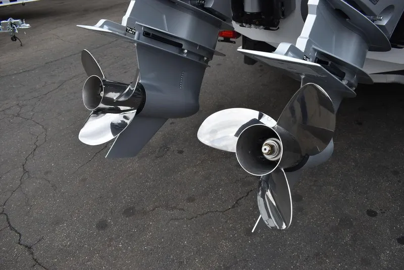 Slide: The Image of Blackfin 272CC 2024 - 113