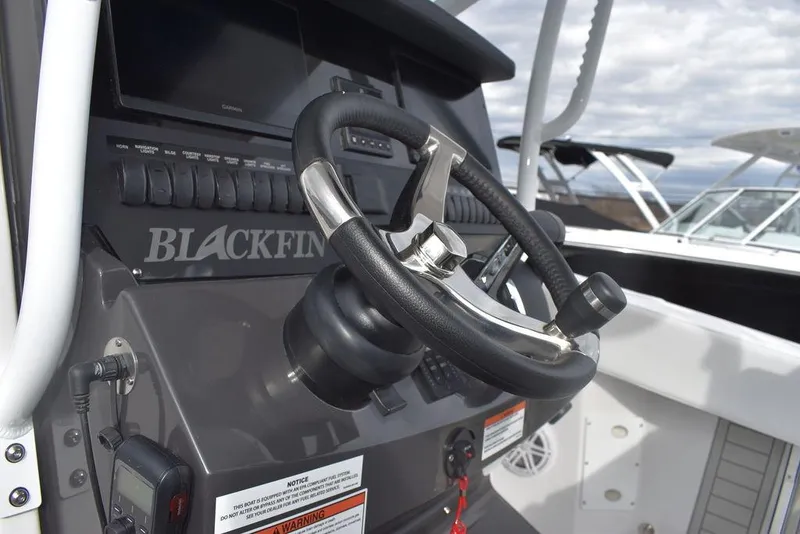 Slide: The Image of Blackfin 272CC 2024 - 78