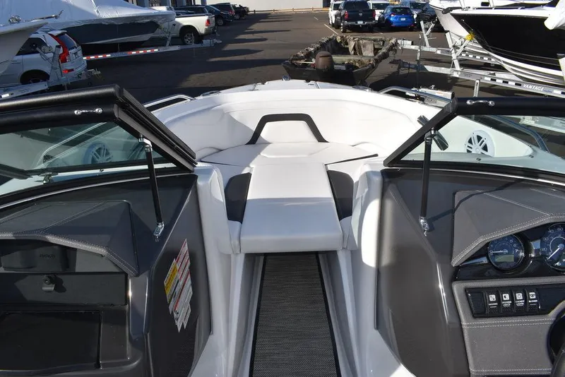 Slide: The Image of Monterey 224FS 2024 - 68