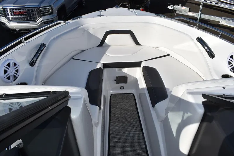 Slide: The Image of Monterey 224FS 2024 - 69