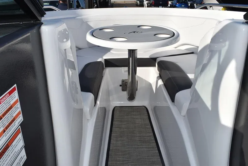 Slide: The Image of Monterey 224FS 2024 - 75