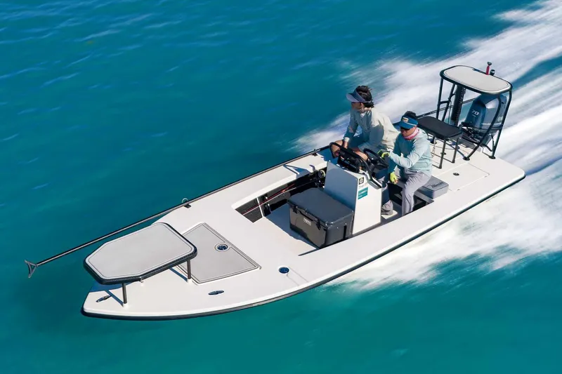 Slide: The Image of 2024 Maverick 17 HPX-V trailer label with specifications and compliance details. - 13