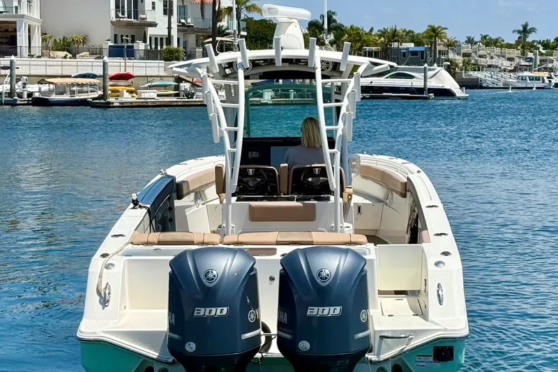 Slide: The Image of Wellcraft 302 Fisherman 2018 - 5