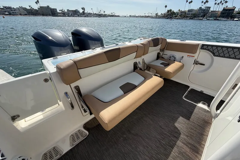 Slide: The Image of Wellcraft 302 Fisherman 2018 - 17