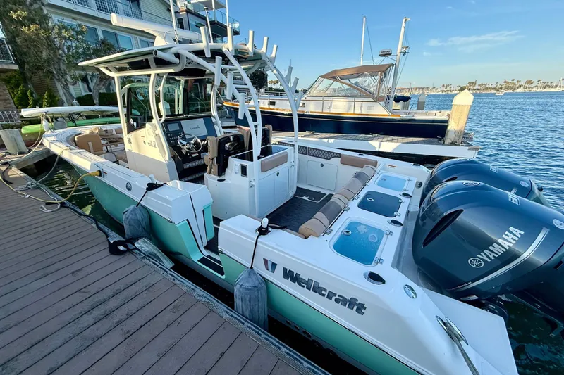 Slide: The Image of Wellcraft 302 Fisherman 2018 - 24