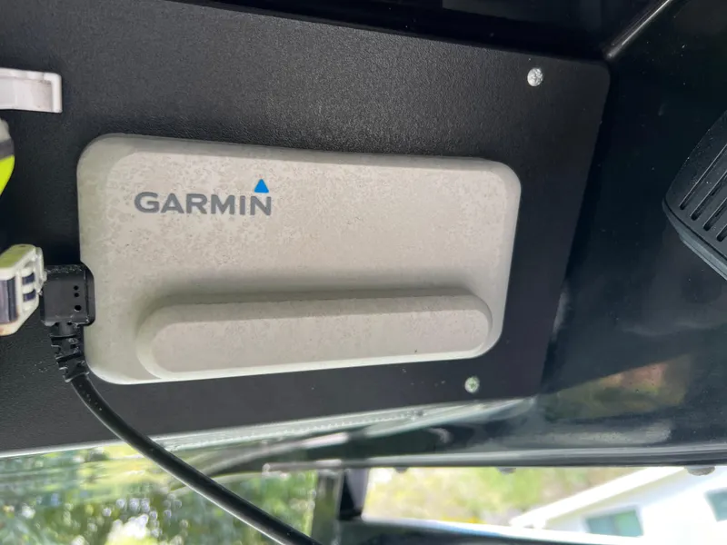 Slide: The Image of Scout 255 LXF 2019 - 52