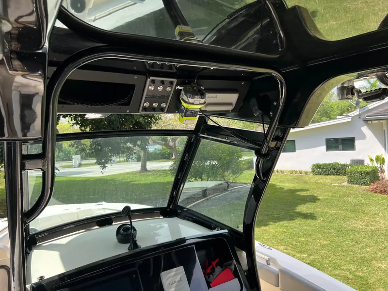 Slide: The Image of Scout 255 LXF 2019 - 75