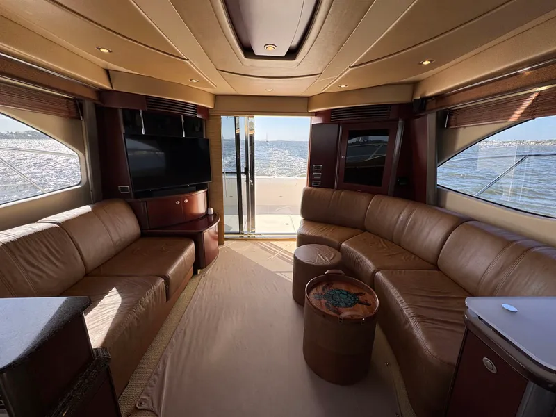 Slide: The Image of Sea ray 500 Sedan Bridge 2005 - 23