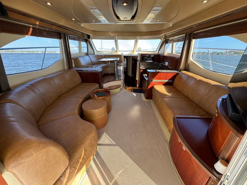 Slide: The Image of Sea ray 500 Sedan Bridge 2005 - 53