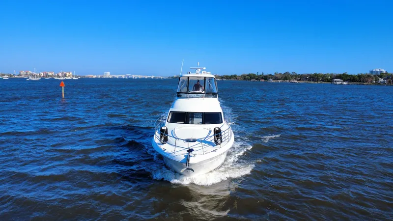 Slide: The Image of Sea ray 500 Sedan Bridge 2005 - 60