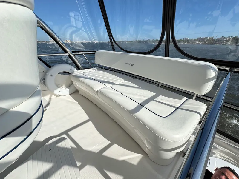 Slide: The Image of Sea ray 500 Sedan Bridge 2005 - 61