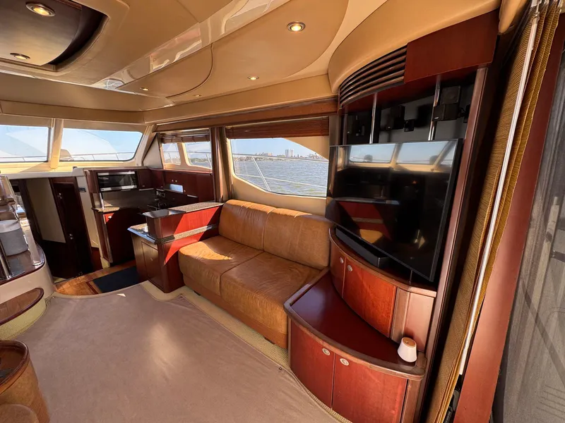 Slide: The Image of Sea ray 500 Sedan Bridge 2005 - 82