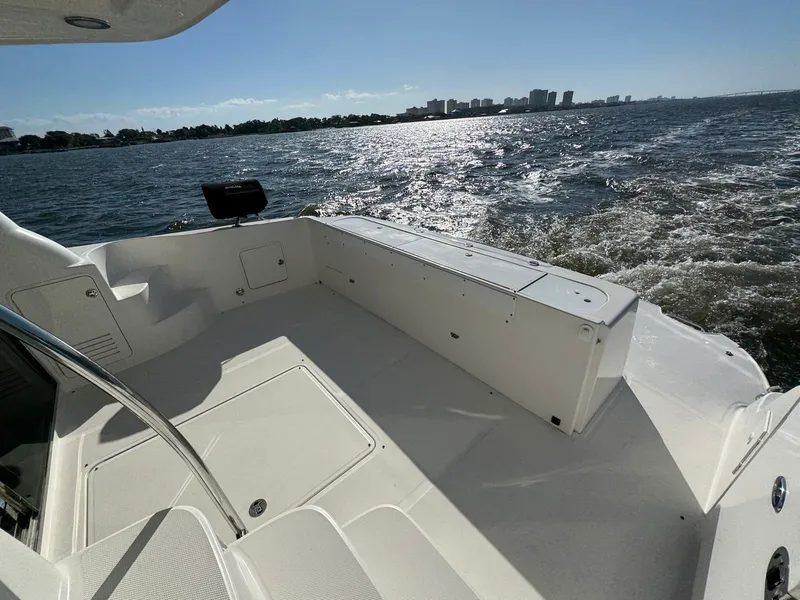 Slide: The Image of Sea ray 500 Sedan Bridge 2005 - 84