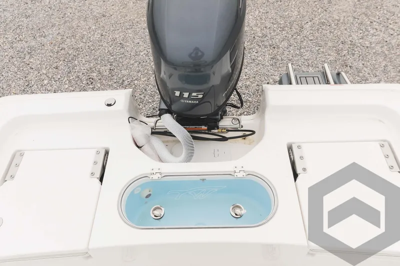 Slide: The Image of 2023 Tidewater 1910 Bay Max boat with Yamaha 115 engine and livewell. - 41