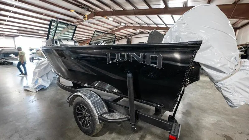 Slide: The Image of Lund 1875 Impact XS Sport 2024 - 14