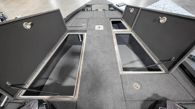 Slide: The Image of Lund 2075 Pro-V Bass XS 2024 - 25