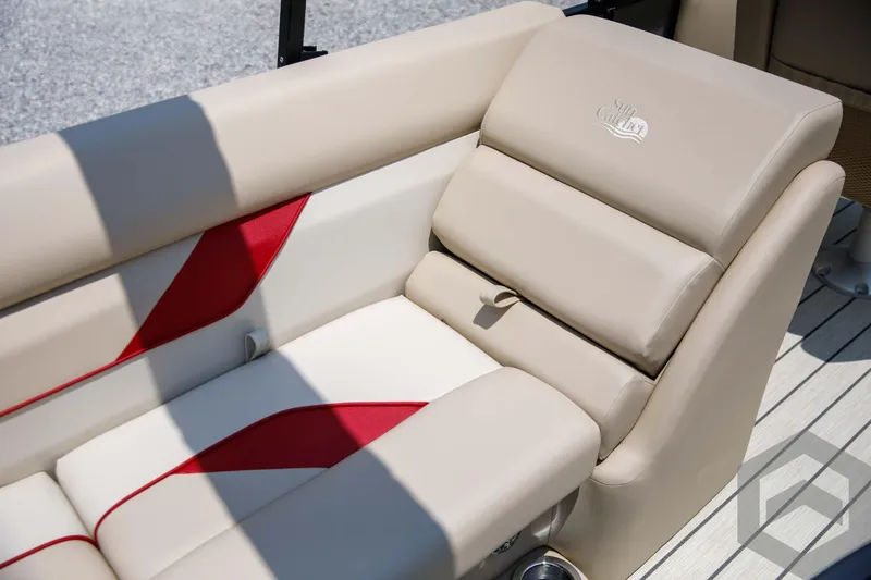 Slide: The Image of 2023 SunCatcher Select 322RC boat interior with beige and red cushioned seating. - 37