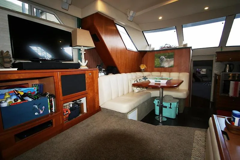 Slide: The Image of Silverton 392 Motor Yacht 1999 - 52