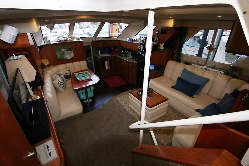 Slide: The Image of Silverton 392 Motor Yacht 1999 - 59