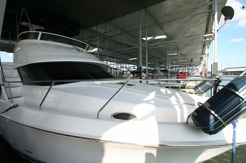 Slide: The Image of Silverton 392 Motor Yacht 1999 - 67