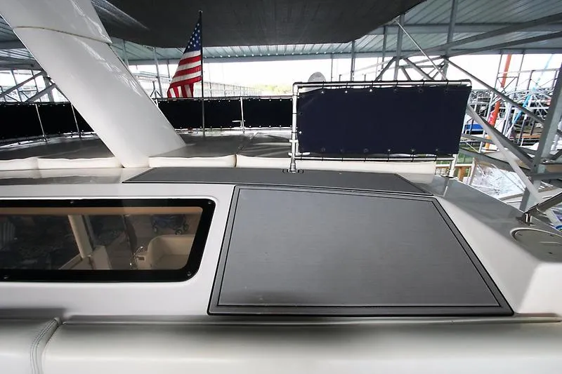 Slide: The Image of Silverton 392 Motor Yacht 1999 - 71