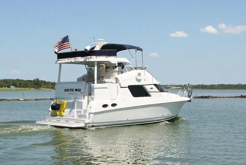 Slide: The Image of Silverton 392 Motor Yacht 1999 - 77