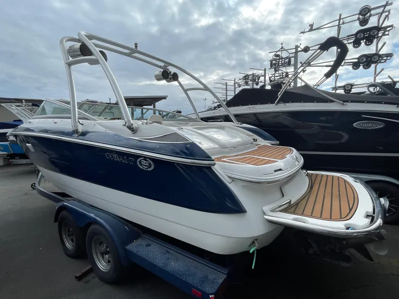 Slide: The Image of 2005 Cobalt 240 boat on trailer, side view. - 5