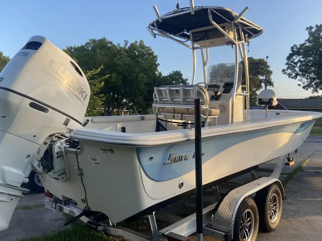 Slide: The Image of Carolina 25 LS 2021 - 2