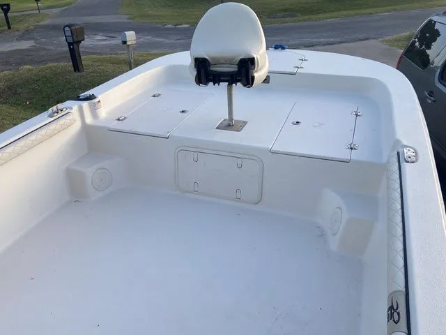 Slide: The Image of Carolina 25 LS 2021 - 8