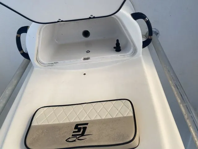 Slide: The Image of Carolina 25 LS 2021 - 9