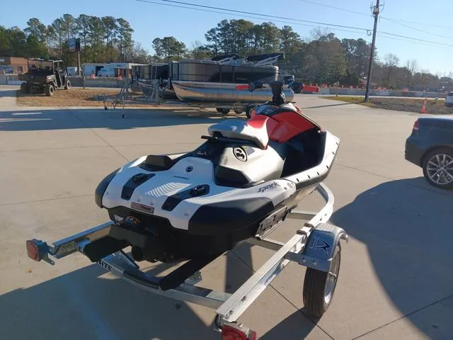 Slide: The Image of Sea-Doo SPARK 1-UP 900 ACE 90 TRIXX 2024 - 6