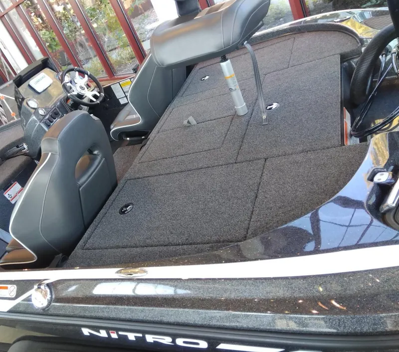 Slide: The Image of NITRO Z18 - 8