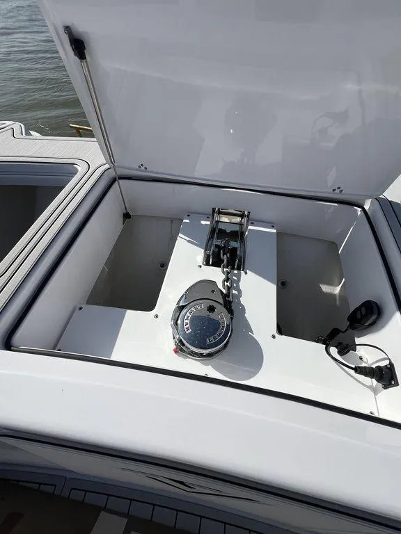 Slide: The Image of 2024 Twin Vee 400 Center Console GFX anchor compartment. - 38