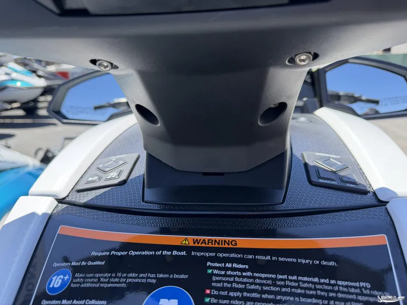 Slide: The Image of Yamaha VX Deluxe W/Audio 2026 - 5