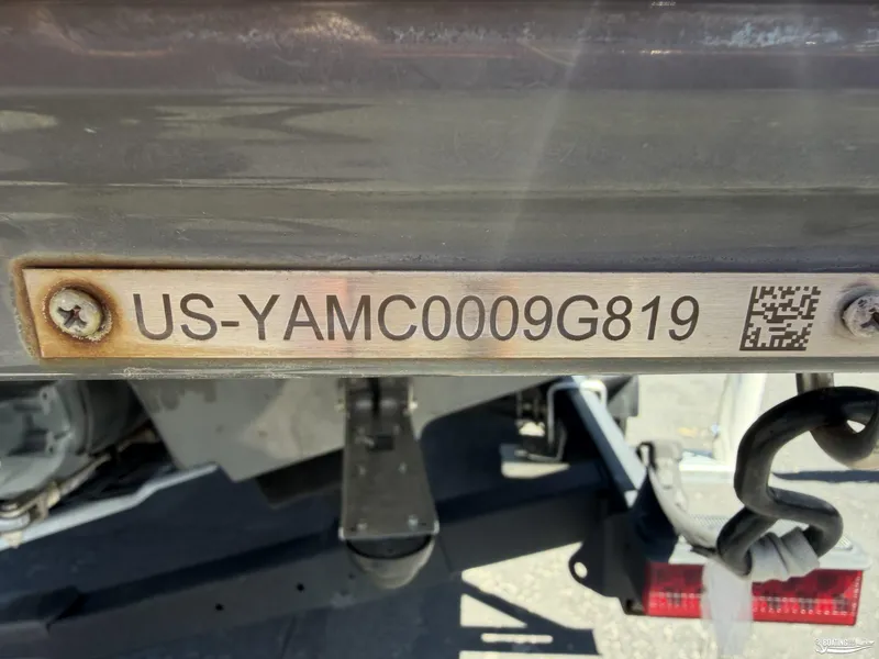 Slide: The Image of Yamaha AR240 2019 - 18