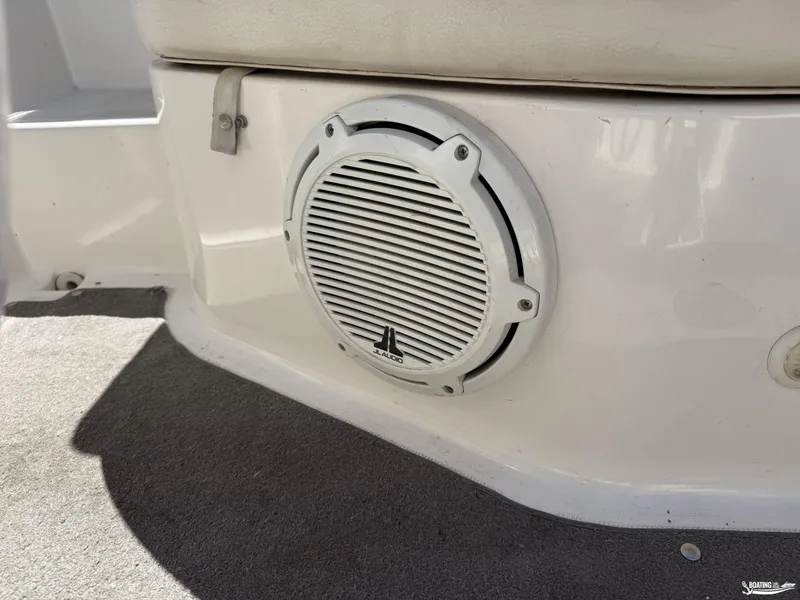 Slide: The Image of Bayliner 195DB 2015 - 9