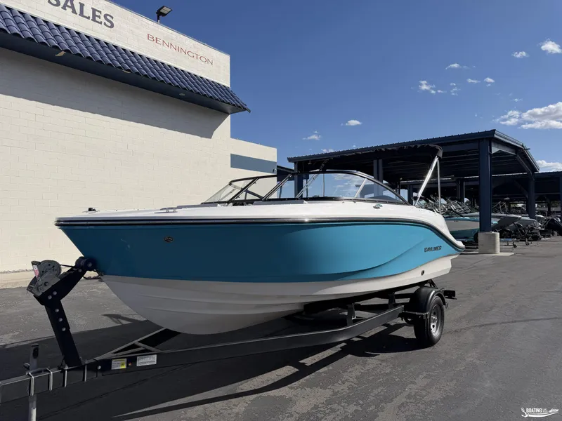 Slide: The Image of Bayliner V20I 2026 - 2
