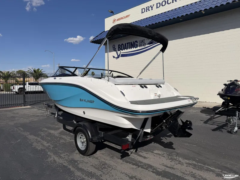 Slide: The Image of Bayliner V20I 2026 - 1