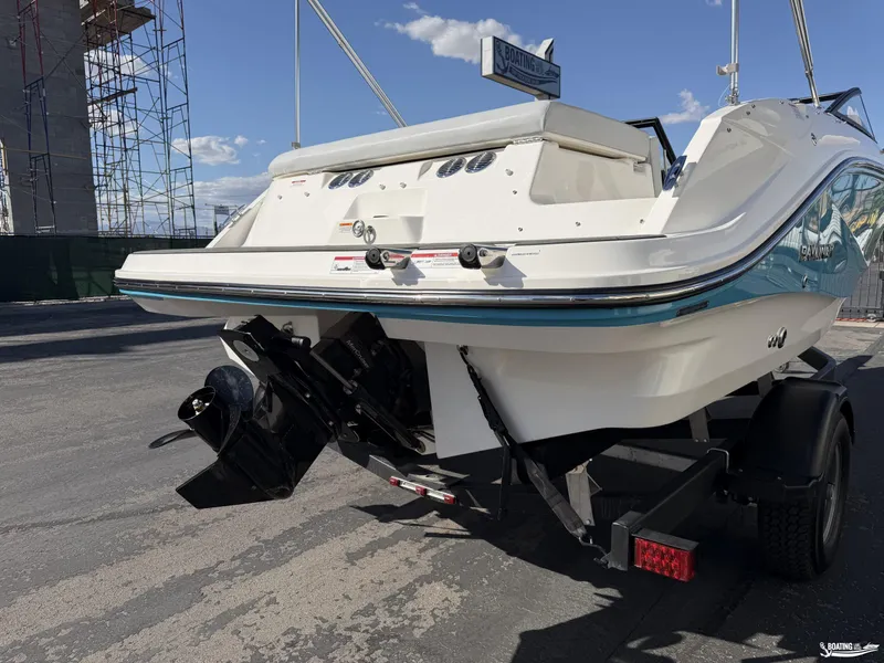Slide: The Image of Bayliner V20I 2026 - 13