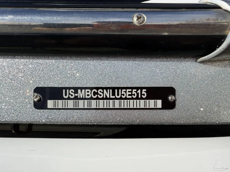 Slide: The Image of MasterCraft X46 2015 - 22