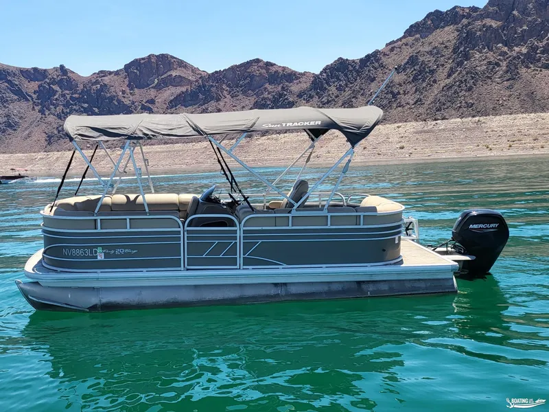 Slide: The Image of Tracker Party Barge 20 DLX 2021 - 8