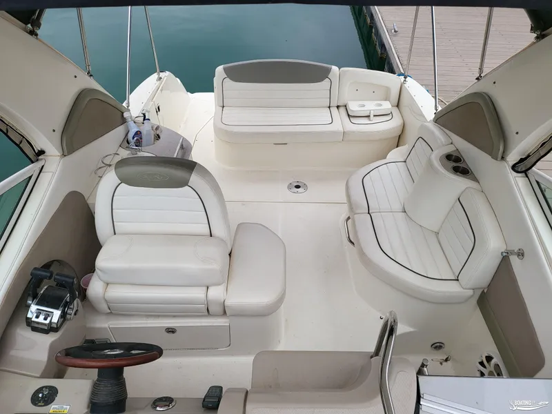 Slide: The Image of Sea Ray 290 Sundancer 2006 - 17