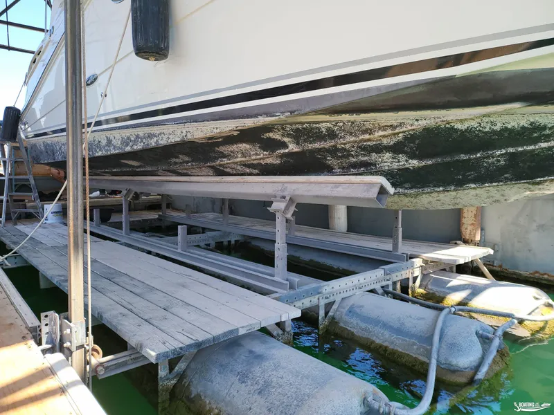 Slide: The Image of Sea Ray 290 Sundancer 2006 - 42