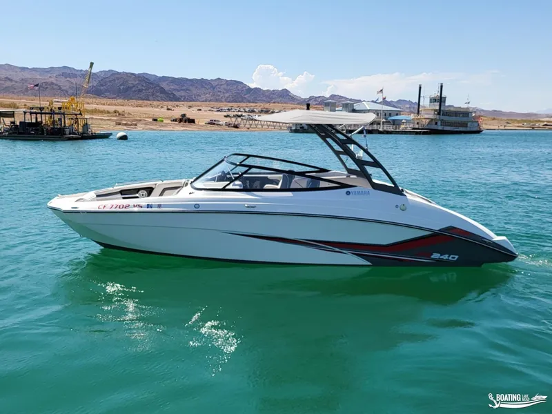 Slide: The Image of Yamaha AR240 2019 - 3