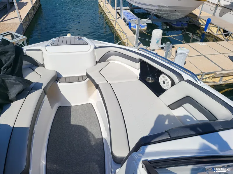 Slide: The Image of Yamaha AR240 2019 - 23