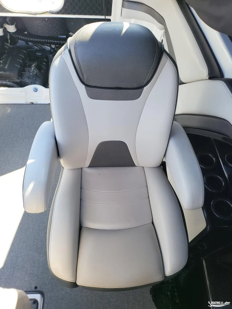 Slide: The Image of Yamaha AR240 2019 - 22