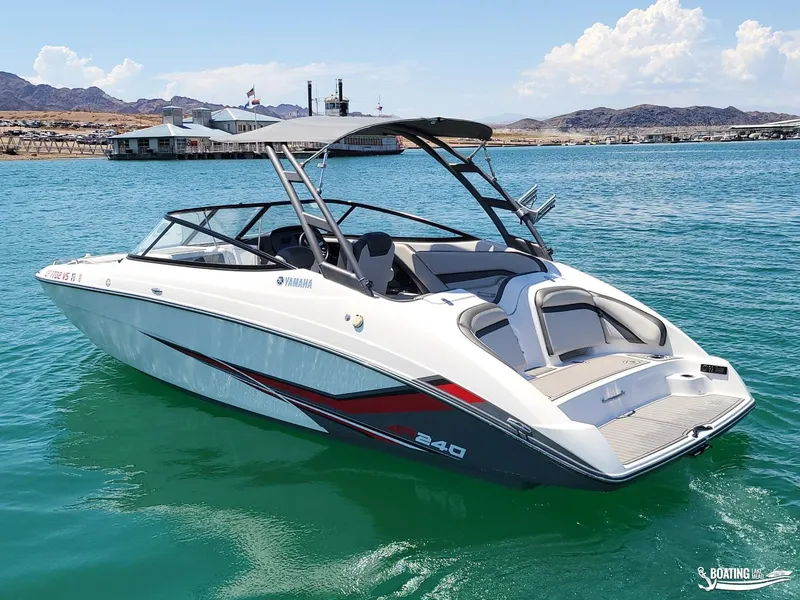 Slide: The Image of Yamaha AR240 2019 - 6