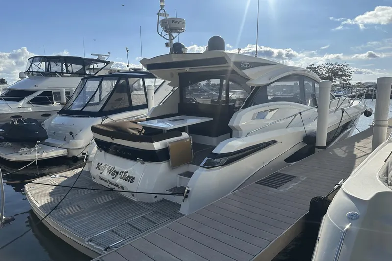 Slide: The Image of Galeon 445 HTS 2016 - 2