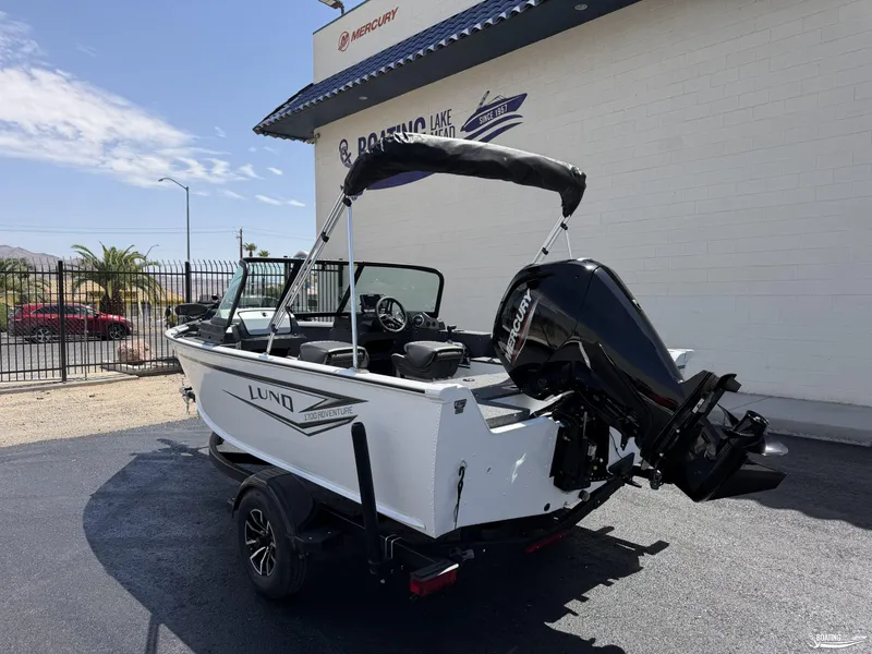 Slide: The Image of Lund 1700 Adventure Sport 2027 - 1