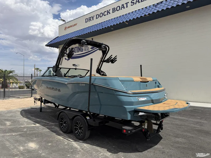 Slide: The Image of MasterCraft NXT24 2027 - 1